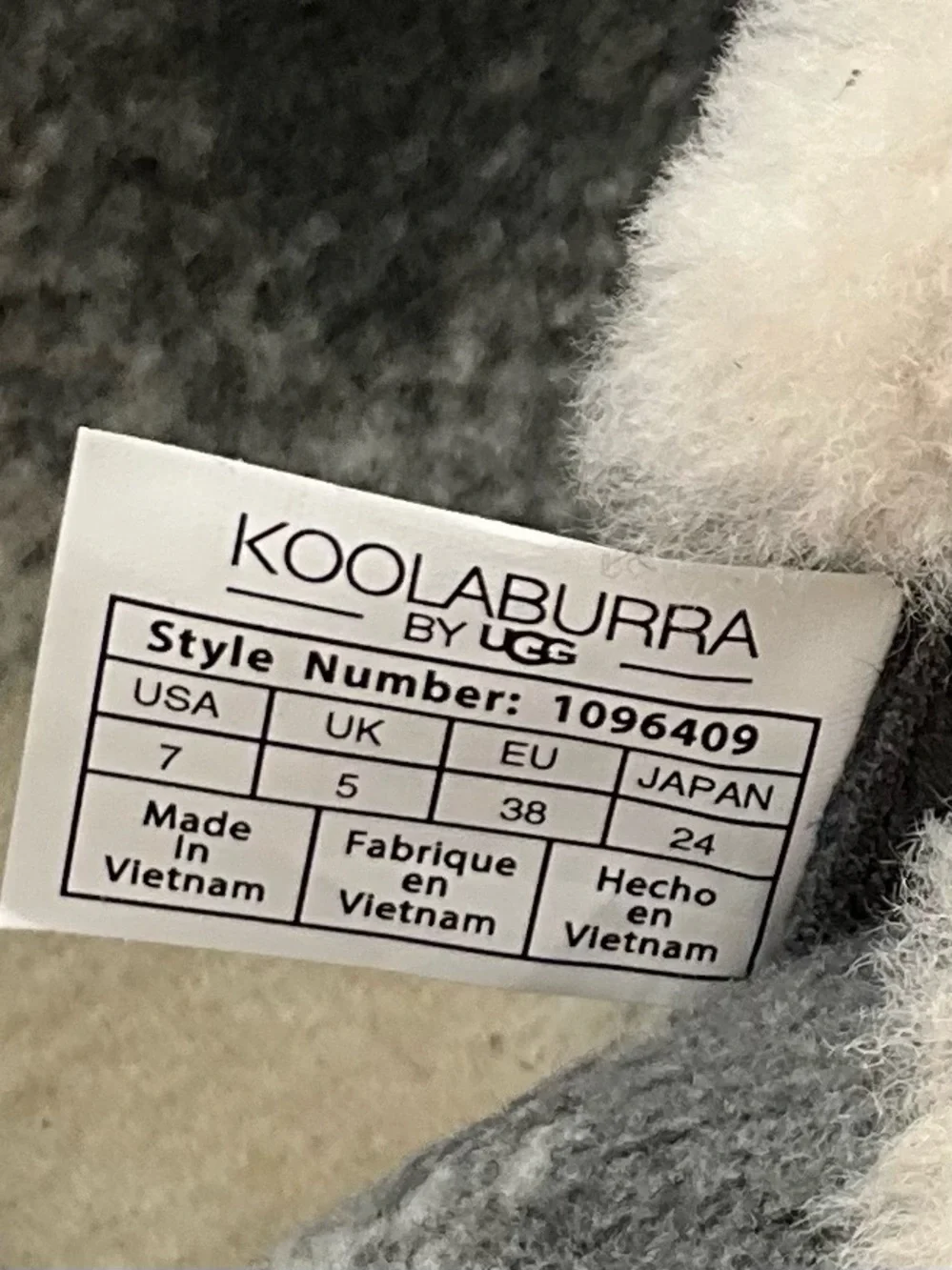 Koolaburra by UGG Boots Size 7 Gray Mid-Calf Faux Shearling with Cream Trim